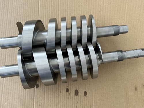 With domestic substitution as the goal, accelerate out of the 