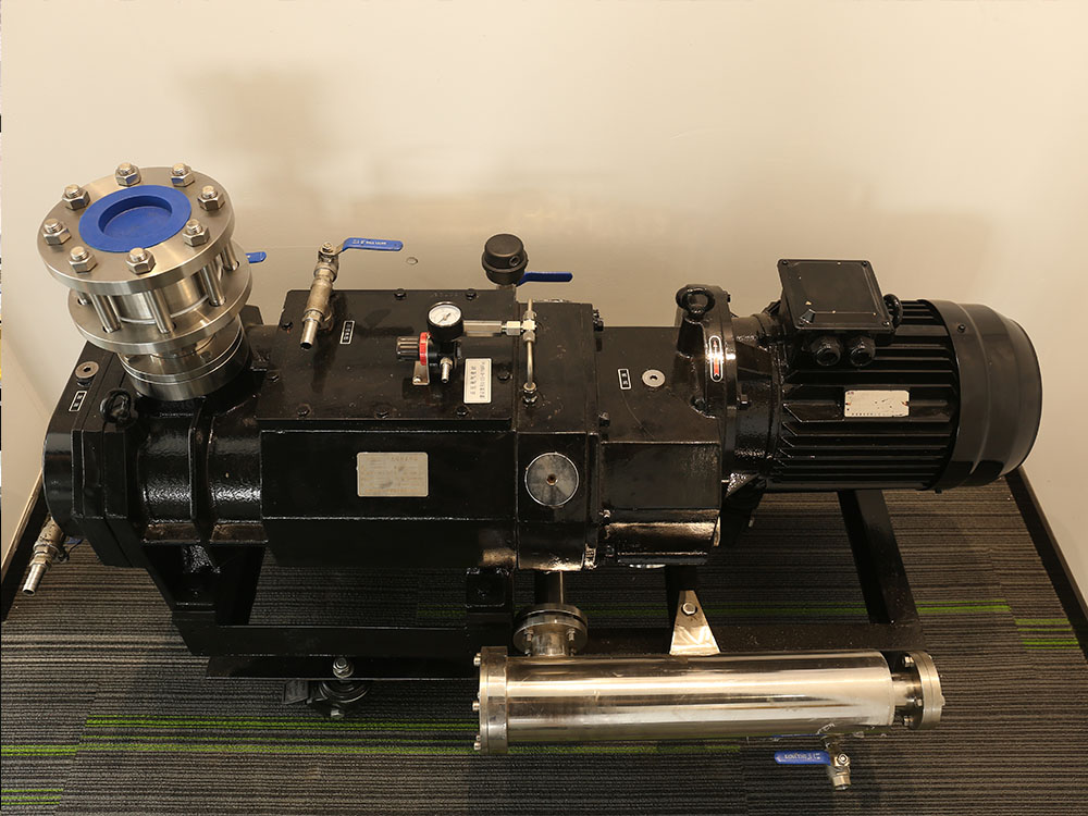 浅谈真空泵在镀膜工业中有哪些应用？