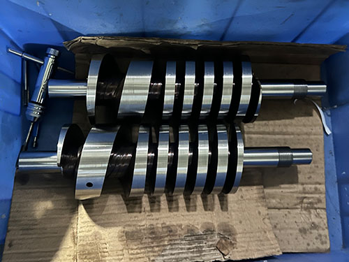 螺杆真空泵是什么，要怎么选螺杆真空泵？